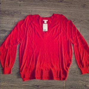 NWT H&M lightweight v-neck sweater size medium